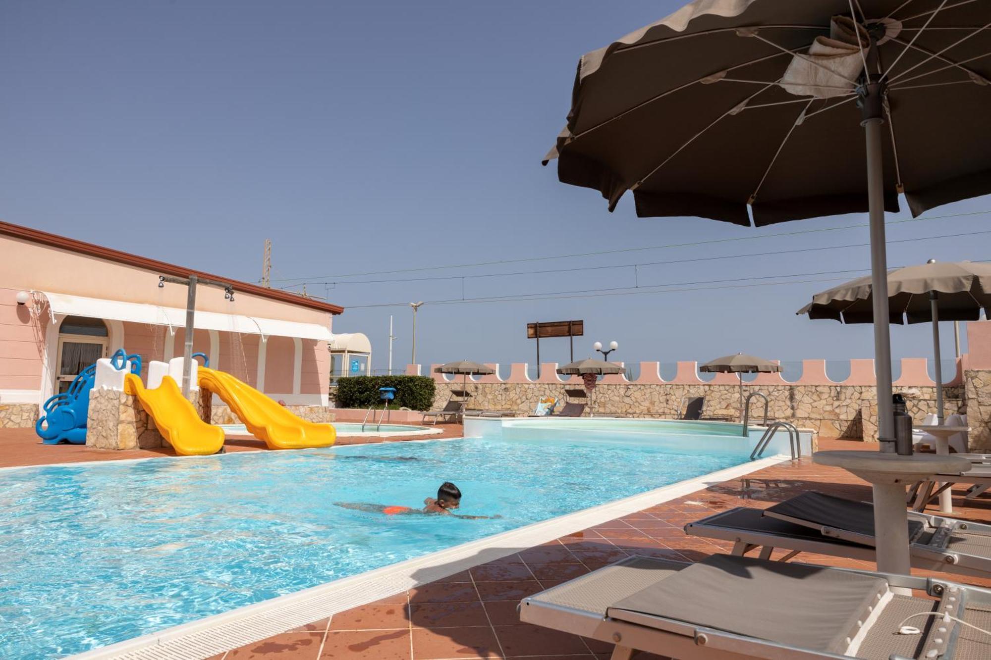 Hotel Sole San Menaio Exterior foto